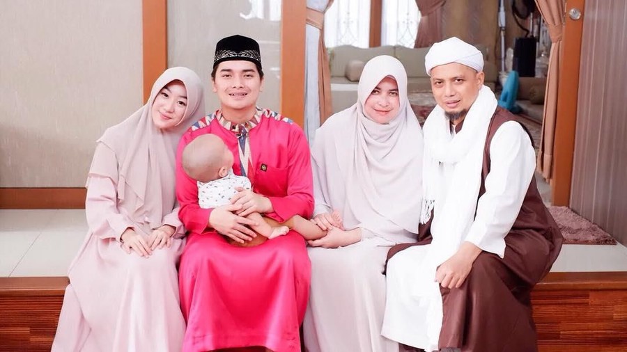 Ustaz Arifin Ilhan memiliki panggilan sayang untuk menantunya tersebut.