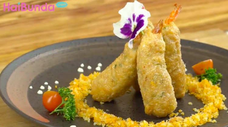 Jajanan tradisional berupa sempol gurih banget. Cocok untuk menu buka puasa.