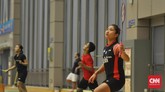 FOTO: Pemain Indonesia Mendadak Kidal di Piala Sudirman Para pemain Indonesia menggunakan tangan kidal saat mengisi waktu senggang sebelum sesi latihan jelang pertandingan Piala Sudirman 2019.