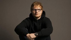 Ed Sheeran Simpan Rahasia di Balik Kacamata, Apa Itu?