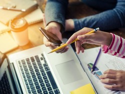 Mau Kerja Jadi Sales & Marketing? Cek Gajinya di Sini