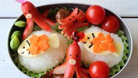 Untuk memperkenalkan hewan bawah laut, Bunda juga bisa buatkan bento bertema laut ini, dengan bentuk ikan dan gurita. (Foto: iStock)