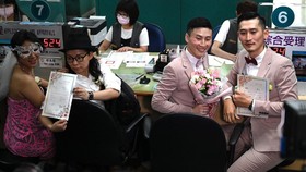 Taiwan Gelar Pernikahan Sesama Jenis Pertama di Asia