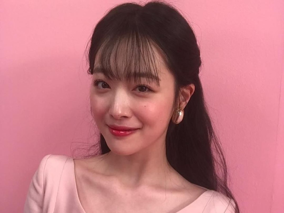 Sejak keluar dari f&lpar;x&rpar;&comma; Sulli seakan tak pernah berhenti membuat skandal&period; Lalu apa saja alasan Sulli memiliki banyak haters&quest; Berikut Insertlive sajikan&period;