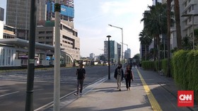 Jalan MH Thamrin Masih Ditutup, Perkantoran Mulai Aktif
