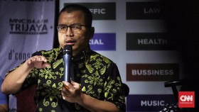 Denny Indrayana Dampingi Buruh Laporkan Jokowi dan DPR ke PTUN Jakarta