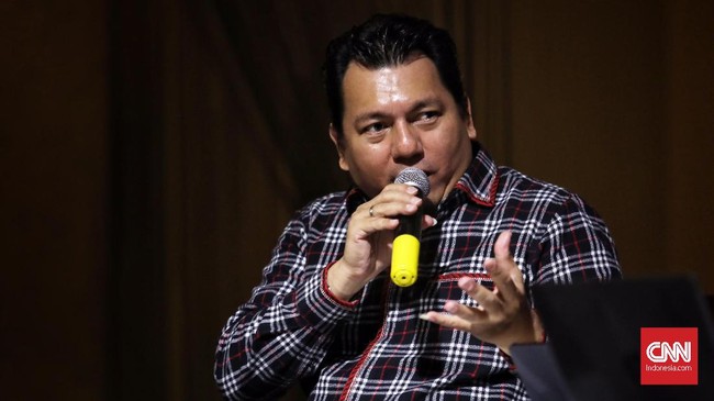 TKN Jokowi-Ma'ruf mengimbau pendukungnya mempercayakan seluruh proses hukum sengketa Pilpres kepada Mahkamah Konstitusi.