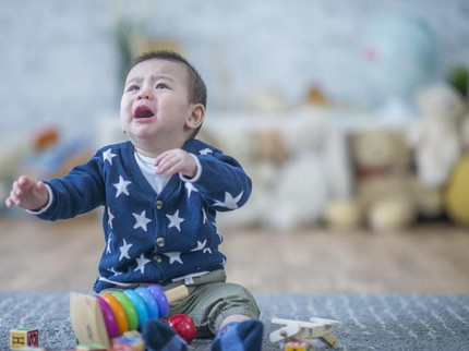 Tips Mengatasi Anak Rewel Saat Ditinggal Mudik Pengasuh