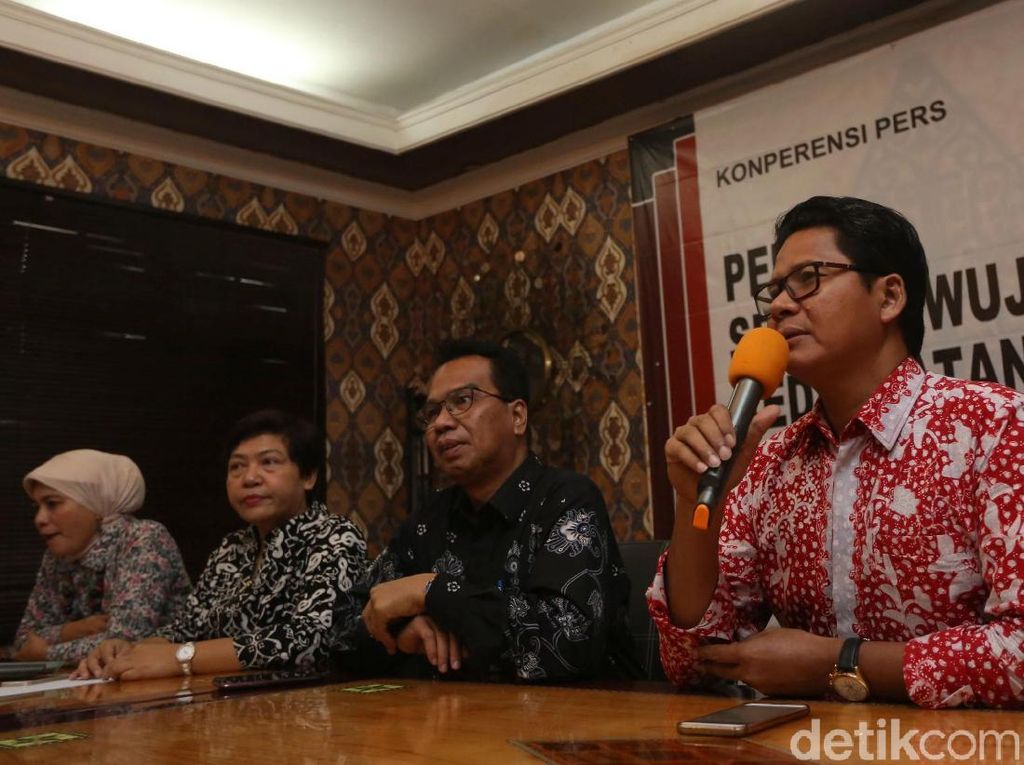 Eks Komisioner Komnas HAM Buka Suara Soal Kerusuhan 22 Mei Eks Komisioner Komnas HAM Buka Suara Soal Kerusuhan 22 Mei