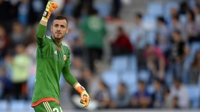 Messi Tak Pernah Bobol Gawang Kiper Valencia Domenech