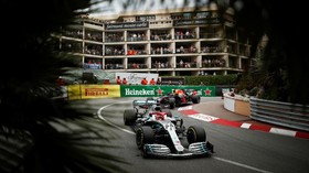 Panduan Nonton Balapan dan Konser Muse di F1 Singapura