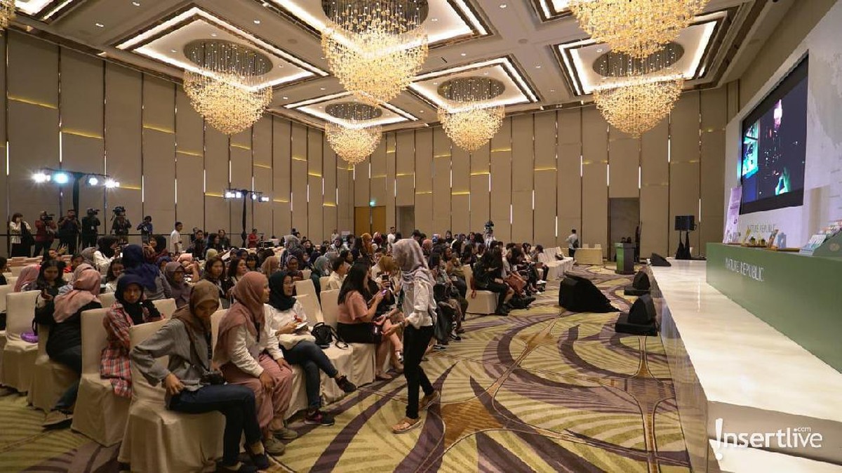 Keseruan acara Konferensi Pers Journey to Nature Republic with EXO di Hotel The Westin Jakarta