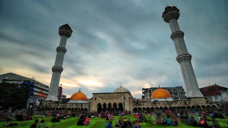 Bunda, Berikut Jadwal Buka Puasa 26 Mei 2019 di 15 Kota Besar