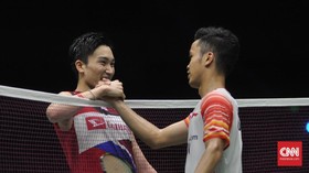 Duel 'MomoGi' Momota vs Ginting Terjadi di Japan Open
