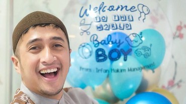 img-title Momongan Baru, Ini Trik Irfan Hakim Biar Anaknya Tak Cemburu