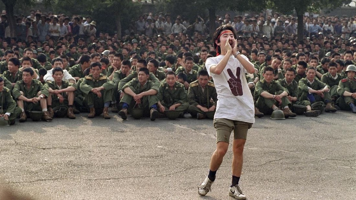 FOTO : Tiga Dekade Huru-Hara Tiananmen