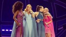 Spice Girls kembali menyapa penggemarnya lewat konser reuni pada Jumat &lpar;25&sol;5&rpar;&period; Seperti apa potretnya&quest; Berikut Inserlive sajikan&period;