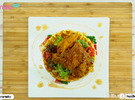 Menu Sahur: Chicken Waffle, Kreasi Ayam Krispi nan Gurih