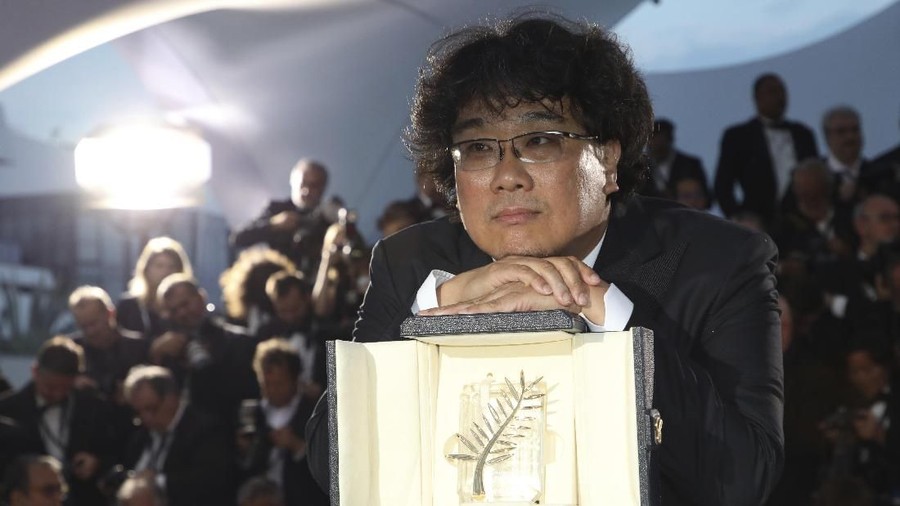 Film Parasite dari Korea Selatan yang disutradarai oleh Bong Joon Ho memenangkan penghargaan Palme d'Or pada Festival Film Cannes 2019