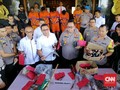 Polisi Dalami Aksi Penjarahan Saat Pembakaran Polsek Sampang