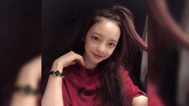 Polisi Seoul menemukan Goo Hara meninggal dunia di rumahnya, Minggu (24/11).