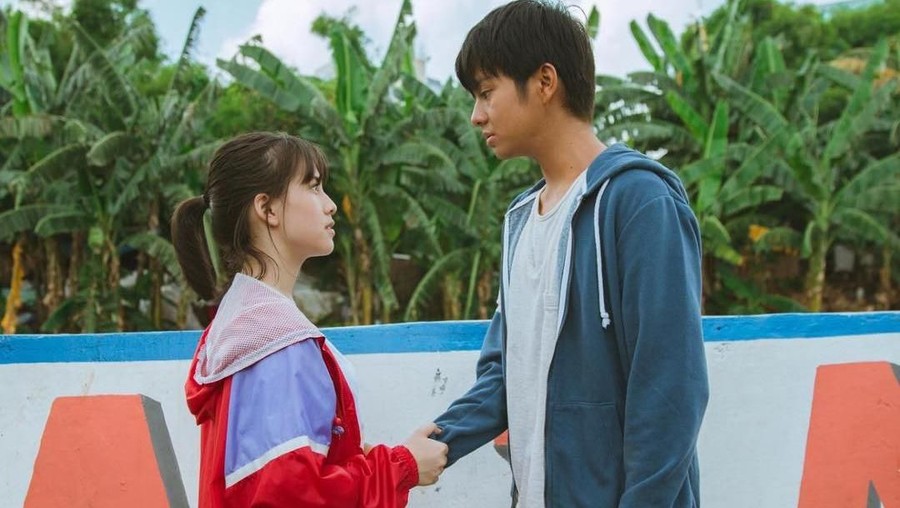 Zara JKT 48 dan Angga Yunanda mengungkapkan pengalaman bersama  saat syuting Dua Garis Biru
