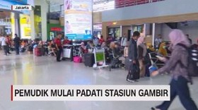 VIDEO: Pemudik Mulai Padati Stasiun Gambir