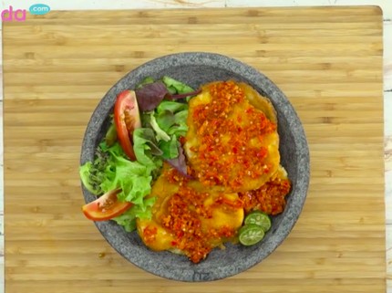 Resep DEBM Telur Geprek, Pedas Menggigit Tak Bikin Gemuk