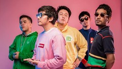Lirik Lagu Serotonin - Pee Wee Gaskins