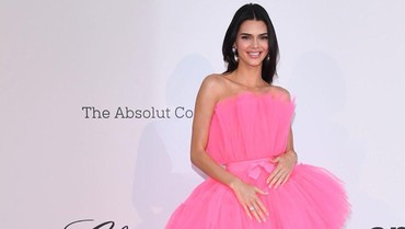 img-title Gara-gara Salah Cuci Muka, Kendall Jenner Diprotes Penggemar