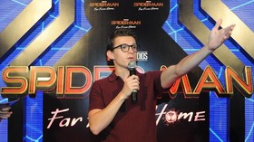Tom Holland Menobatkan Spider-Verse 1 Jadi Film Spider-Man Terbaik