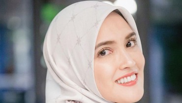 Shandy Aulia Pakai Hijab, Netizen: Semoga Dapat Hidayah