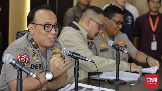 Berdasar uji balisitik terhadap proyektil yang bersarang di tubuh korban tewas kerusuhan 22 Mei, Polri menyebut ada dua jenis kaliber, yakni 5.56 mm dan 9 mm.