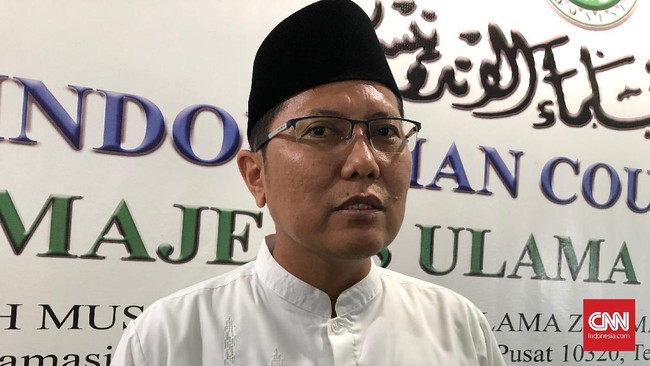 Rais Syuriyah PBNU Muhammad Cholil Nafis memastikan Sekjen PKB Hasanuddin Wahid tak menghadiri pemanggilan PBNU pada Senin (5/8).