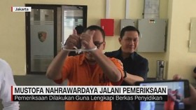 VIDEO: Mustofa Nahrawardaya Jalani Pemeriksaan