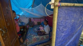 Semangat Warga Sigi Berlebaran di Tenda Pengungsian