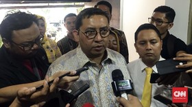 Jenguk Eggi-Lieus, Fadli Zon Sampaikan Curhat dari Rutan