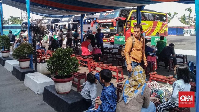 Netizen pun punya cara tersendiri untuk menyampaikan permintaan maafnya di antaranya cuitan dengan tagar #MaafMantan