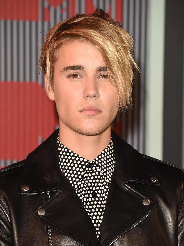 Gaya Rambut Justin Bieber 1