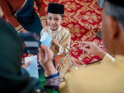 Salam Tempel Bentuk Uang Sudah Biasa, Ini Ide Lainnya dari Yusuf Mansur