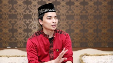 Ini Amanah Nikah Muda Alm Arifin Ilham Pasca Alvin Faiz-Larissa Chou Cerai