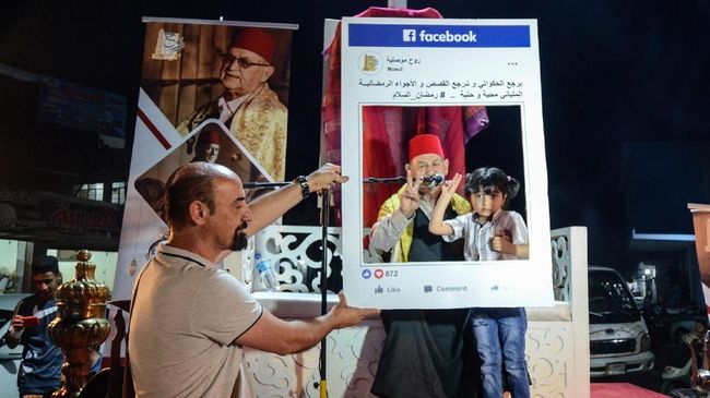 Masyarakat Irak kini merasakan malam Ramadan yang berbeda. Untuk pertama kalinya setelah invasi memporak-poranda negeri itu, kebiasaan lama menyatukan mereka.