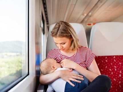 Tips Mudik Nyaman untuk Ibu Menyusui