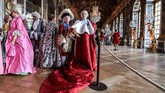 FOTO: Memori Versailles dalam Fesyen Galant Festivities digelar di Prancis untuk merayakan dan mengenang kejayaan dan kekuasaan Versailles.