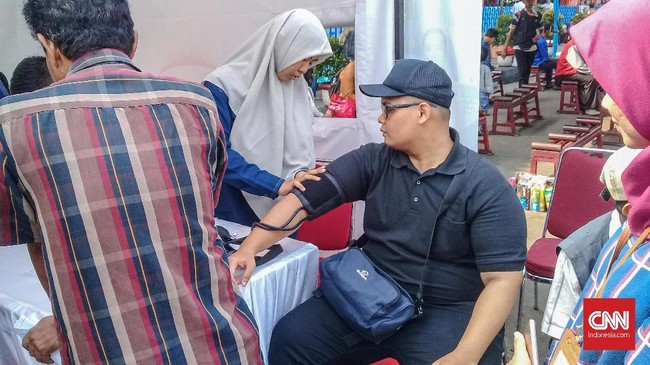 Posko kesehatan di Terminal Kampung Rambutan sampai H-7 atau Rabu (29/5) sudah melayani 80 pemudik yang kelelahan saat menunggu bus.