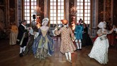 FOTO: Memori Versailles dalam Fesyen Galant Festivities digelar di Prancis untuk merayakan dan mengenang kejayaan dan kekuasaan Versailles.