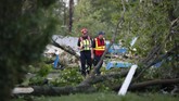 FOTO: Ohio Porak Poranda Dihantam Tornado Ohio porak poranda dihantam tornado yang membawa angin berkecepatan 136-165 kilometer perjam pada Selasa (28/5).