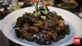 BI Catat Pangsa Pasar Makanan Halal RI Terbesar di Dunia