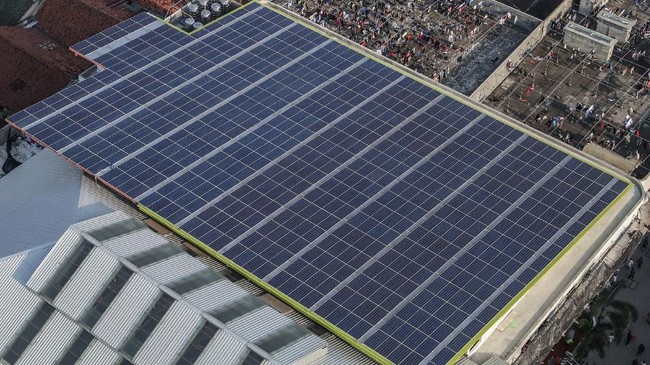 Kementerian ESDM menargekan bisa mendapatkan tambahan kapasitas PLTS sebesar 1.430 Megawatt dari BUMN sampai 2025 mendatang.