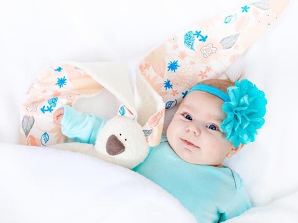 20 Nama Bayi Perempuan Islami Berawalan U